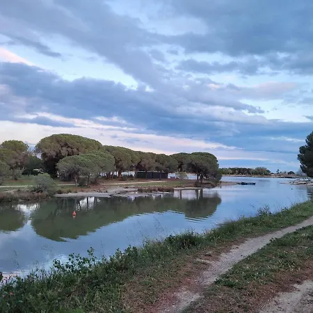 2 Pièces - Un Petit Coin De Paradis *